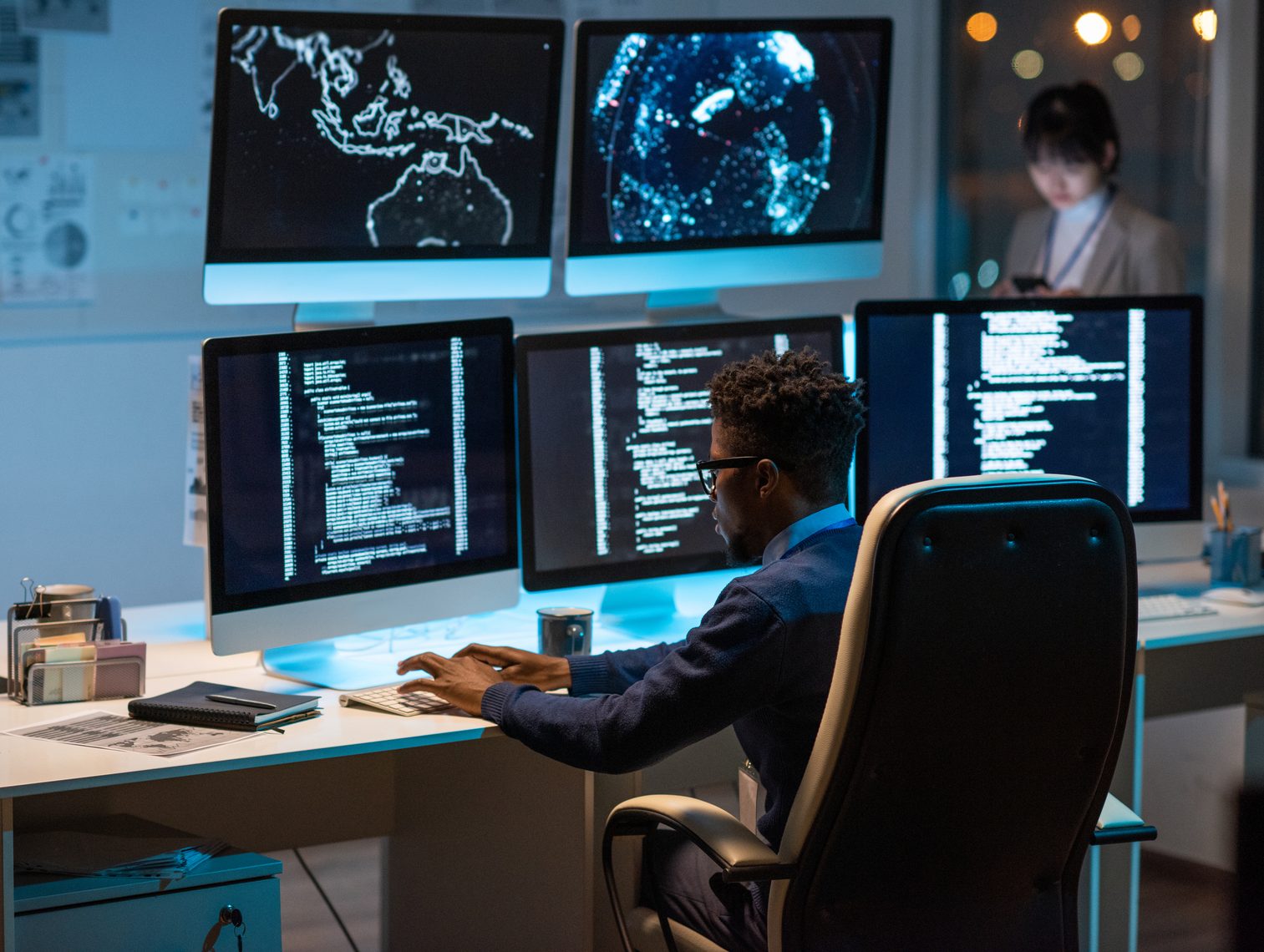 young contemporary cyber security manager typing i 2021 12 09 20 56 00 utc e1670444306733