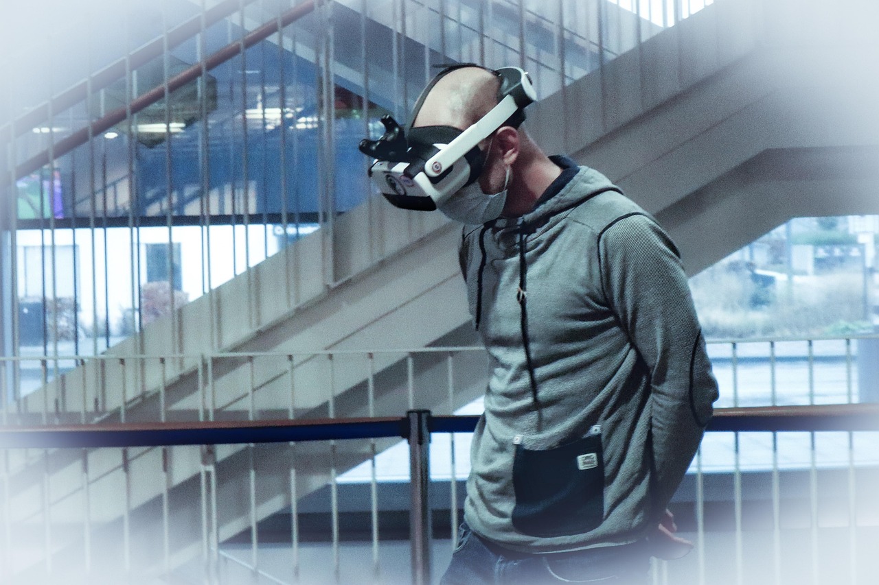 virtual reality 6847304 1280