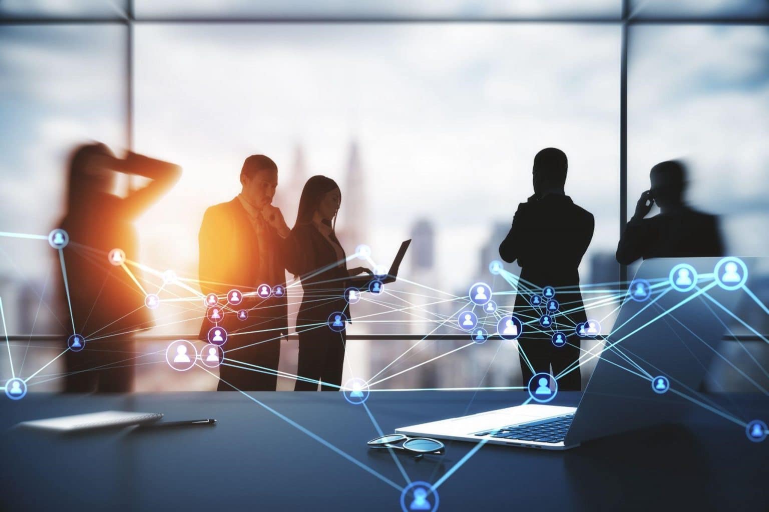 Descubre como modernizar sistemas heredados sin fricciones. Conoce el rol de la nube la inteligencia artificial y los ERP en la transformacion digital empresarial